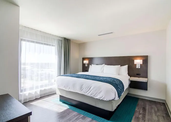 Comfort & East Near Gulf State Park Hotel