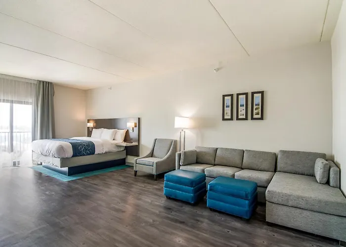 Comfort & East Near Gulf State Park Gulf Shores