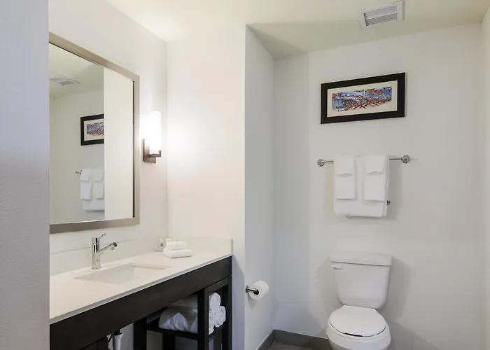 Comfort & East Near Gulf State Park Hotel Gulf Shores