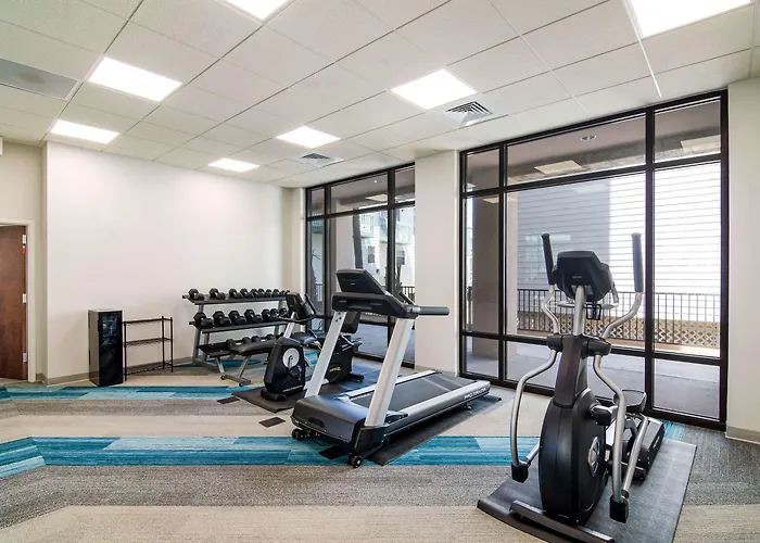 Comfort & East Near Gulf State Park Hotel 4*