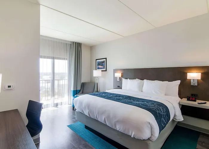 Comfort & East Near Gulf State Park Hotel